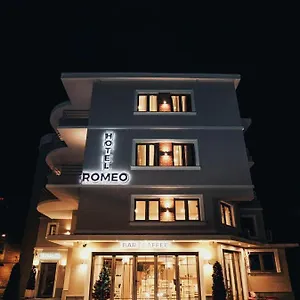 Hotel Romeo, Korce