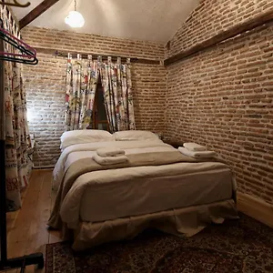 Le Petit Secret, Korce, Albania Hotel