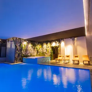 Hotel Kocibelli Pool &, Korce