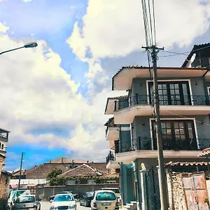 Gasthof Oda Guest House, Korce