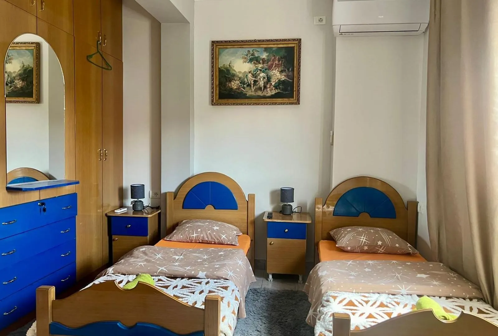 Guest House Korce Apartment